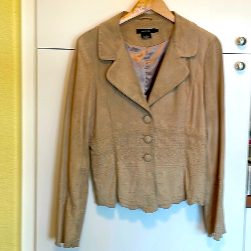 Arden B Suede Jacket Large Embroidered Satin Lined.